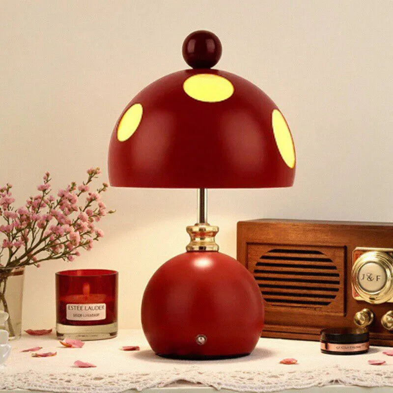 Tischlampe im Creme-Stil, Eiform